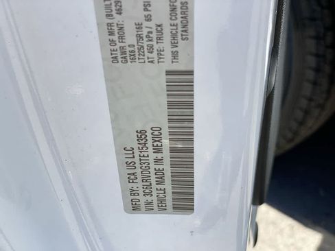 Used 2026 RAM ProMaster 2500 w/ Convenience Group FWD image 29
