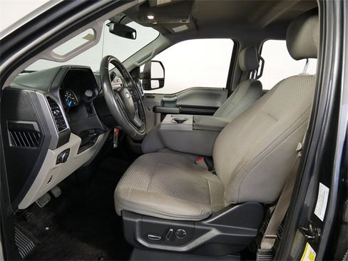 Used 2016 Ford F150 XLT w/ Equipment Group 302A Luxury image 13