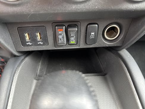 Used 2020 Mitsubishi Outlander Sport AWD image 27