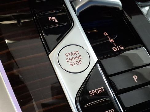 New 2026 BMW X5 xDrive40i image 14