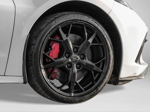 Used 2022 Chevrolet Corvette Stingray Premium Conv w/ Z51 Performance Package image 60