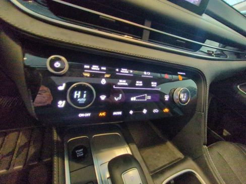 Used 2026 INFINITI QX60 Luxe w/ Cargo Package FWD image 19