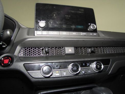 Certified 2025 Honda CR-V LX image 7