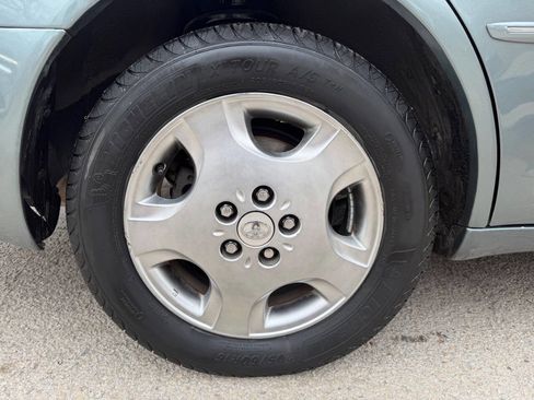 Used 2003 Toyota Avalon XLS image 21