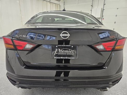 Used 2023 Nissan Altima 2.5 SR image 6