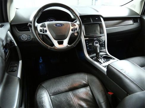 Used 2011 Ford Edge Limited image 4