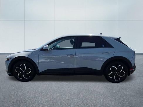 Used 2024 Hyundai Ioniq 5 SE RWD image 3