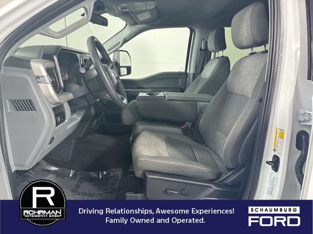 Used 2026 Ford F350 4x4 Crew Cab DRW Super Duty image 5