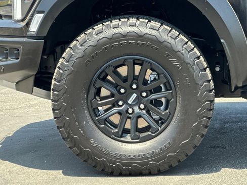 Certified 2025 Ford F150 Raptor AWD/4WD image 30