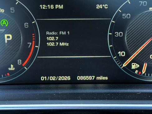 Used 2016 Land Rover Range Rover Sport HSE image 26