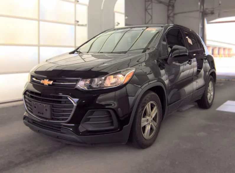 Used 2019 Chevrolet Trax LS FWD image 1