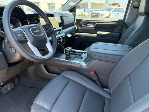 New 2026 GMC Sierra 1500 SLT w/ SLT Premium Plus Package AWD/4WD image 18