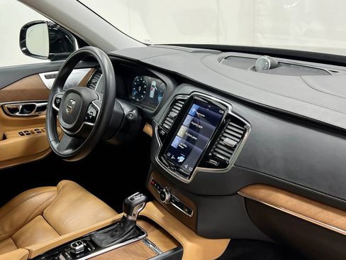 Used 2016 Volvo XC90 T6 Inscription AWD/4WD image 22