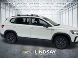 Used 2022 Volkswagen Taos S image 3