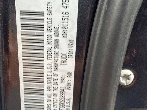 Used 2019 RAM 1500 Express w/ Express Value Package image 28