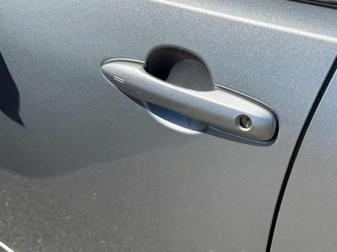 Used 2024 Toyota Prius LE image 6