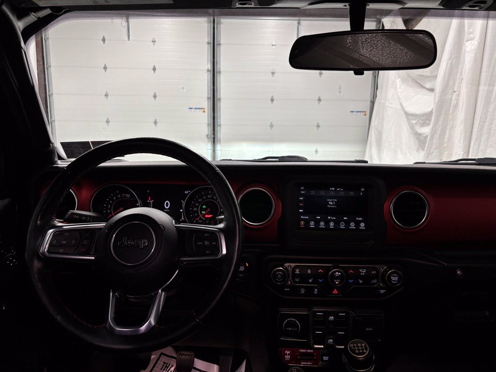 Used 2020 Jeep Wrangler Unlimited Rubicon w/ LED Lighting Group AWD/4WD image 16