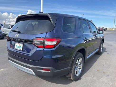 New 2025 Honda Pilot EX-L image 6