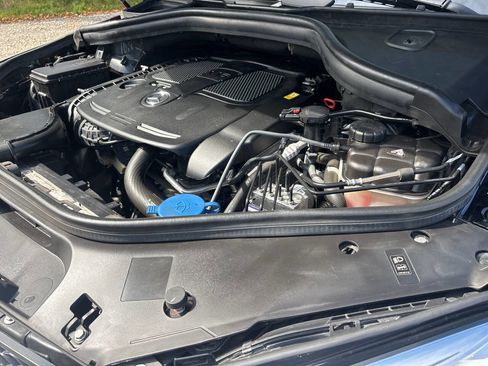 Used 2018 Mercedes-Benz GLE 350 4MATIC w/ Premium 2 Package image 48