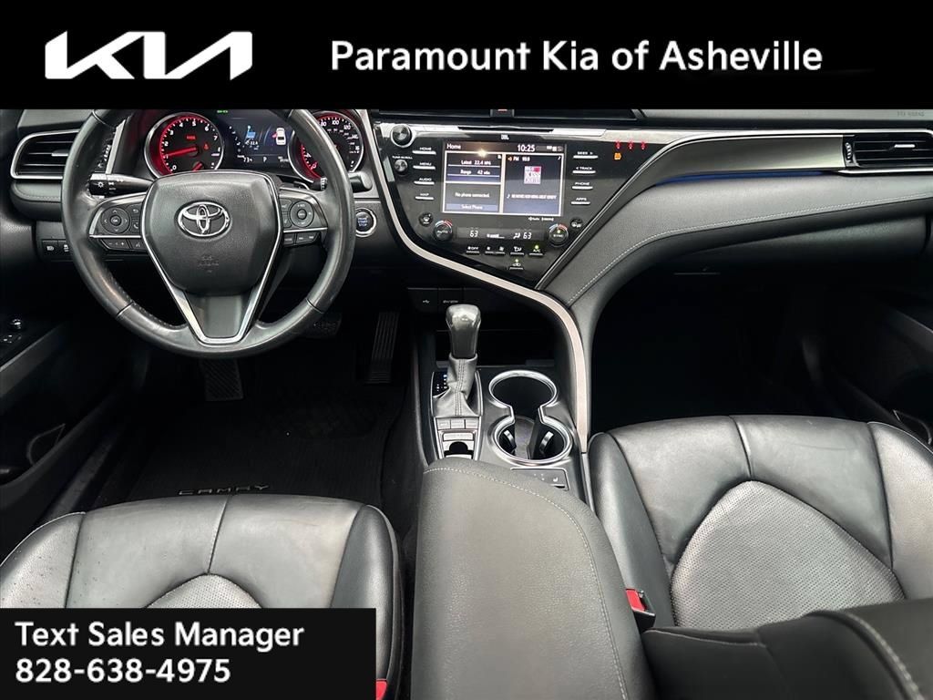Used 2020 Toyota Camry XSE FWD image 7