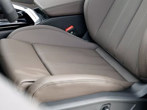 New 2025 Audi Q5 Premium Plus w/ Premium Plus image 22