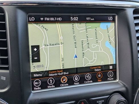 Used 2018 Jeep Grand Cherokee Altitude RWD image 23