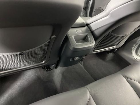 Used 2025 Volvo XC60 B5 Plus image 43