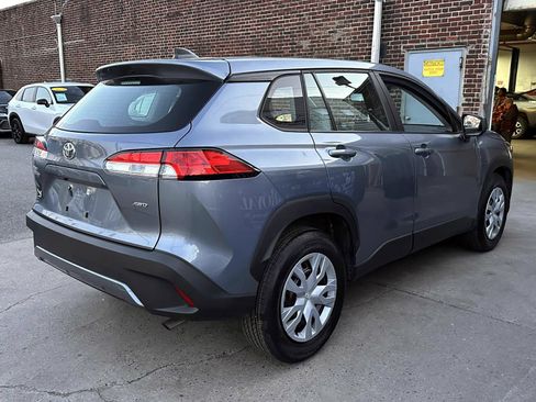 Used 2023 Toyota Corolla Cross L image 5