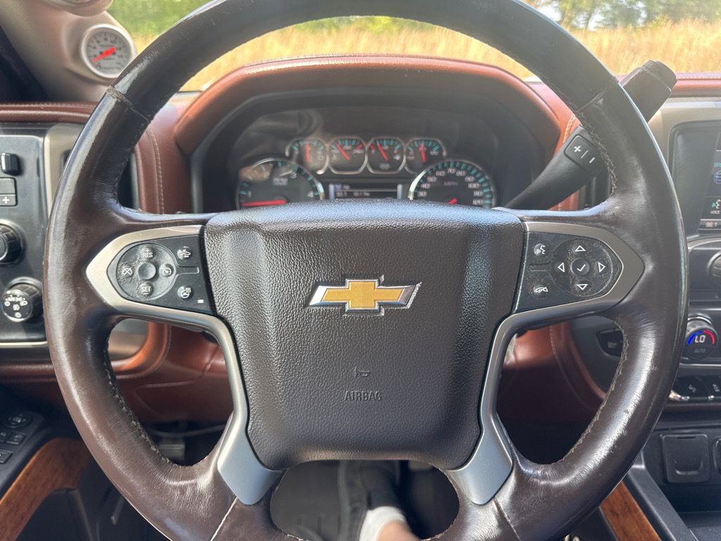 Used 2015 Chevrolet Silverado 2500 High Country w/ Duramax Plus Package AWD/4WD image 20