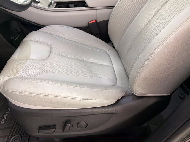 Used 2021 Hyundai Palisade SEL w/ Premium Package FWD image 19
