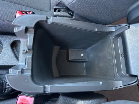 Used 2017 Ford Transit Connect XLT FWD image 29