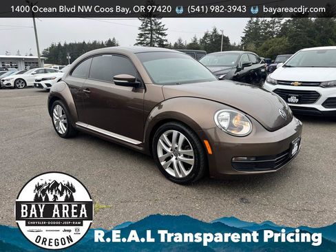 Used 2013 Volkswagen Beetle 2.5 image 3