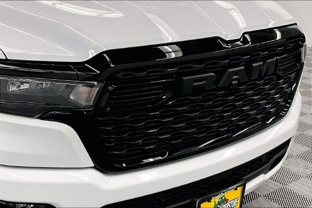 Used 2025 RAM 1500 Big Horn AWD/4WD image 34