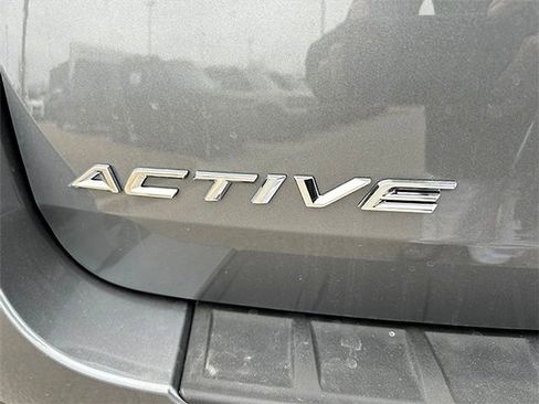 Used 2025 Ford Explorer Active image 36