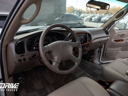 Used 2001 Toyota Tundra Limited image 21