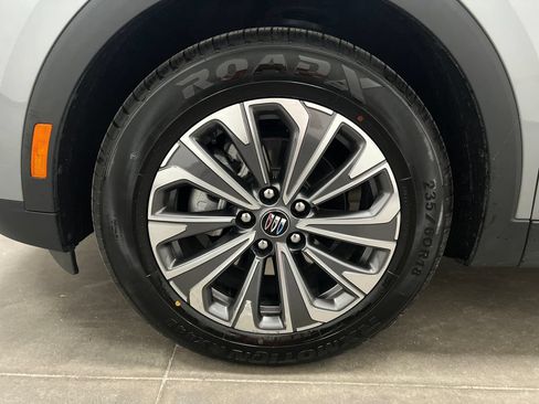 Used 2024 Buick Envision Preferred AWD/4WD image 30