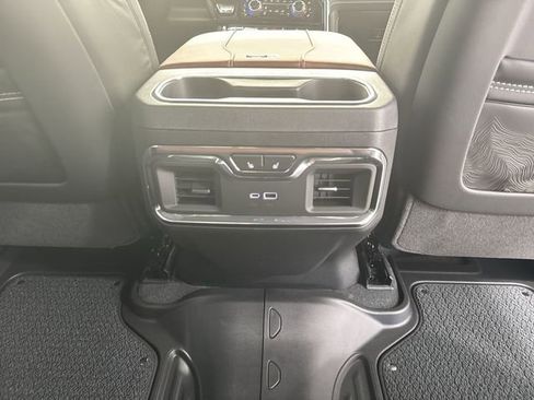 New 2026 GMC Sierra 1500 Denali Ultimate w/ LPO, Black Badging Package AWD/4WD image 22