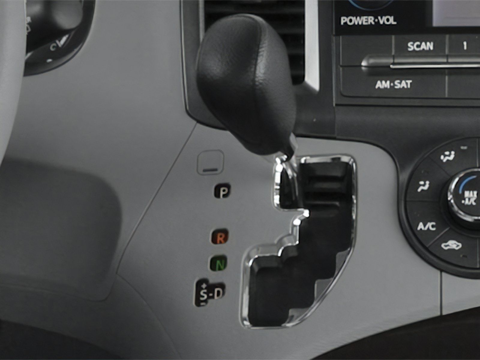 Used 2014 Toyota Sienna LE FWD image 8