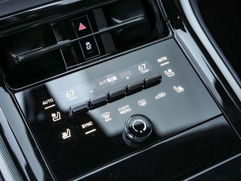 New 2026 Porsche Panamera RWD image 28