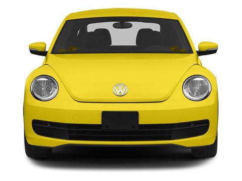 Used 2013 Volkswagen Beetle 2.5 FWD image 5