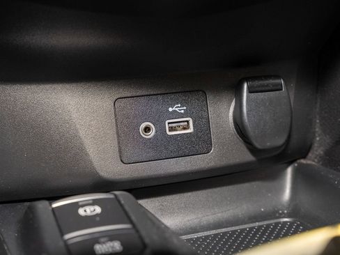 Used 2022 Nissan Rogue Sport SL image 13