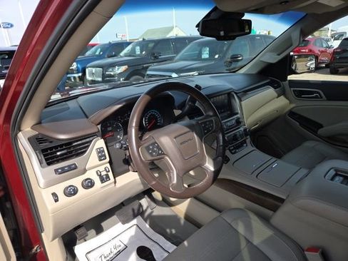 Used 2018 GMC Yukon Denali w/ Denali Ultimate Package image 23