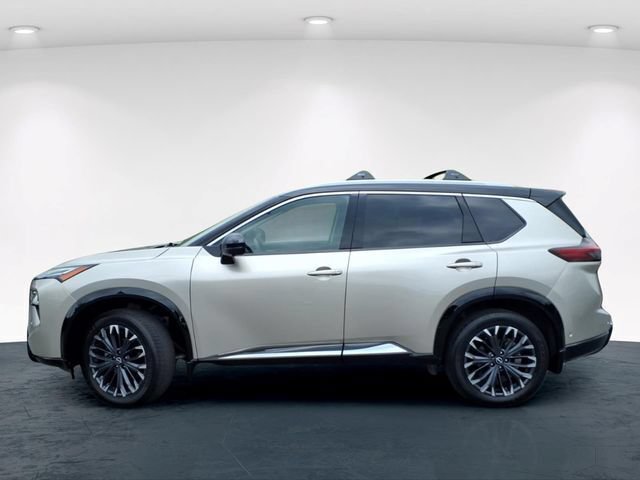 Used 2025 Nissan Rogue Platinum w/ Platinum Premium Package AWD/4WD image 14
