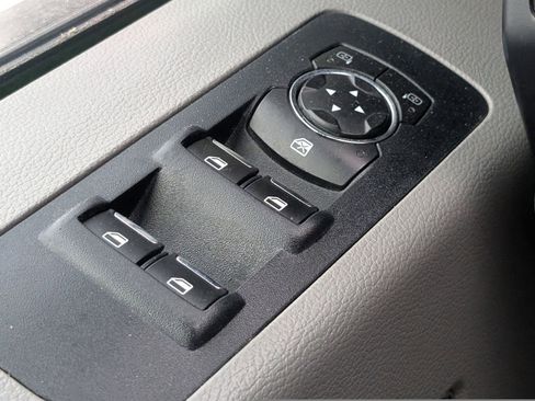 Used 2017 Ford F150 XL w/ Equipment Group 101A Mid RWD image 19