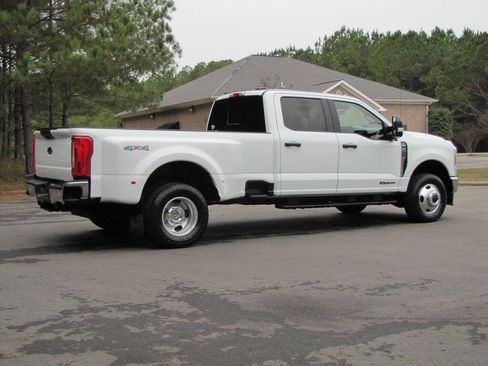Used 2023 Ford F350 XL image 7