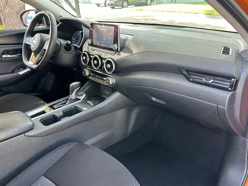 Used 2023 Nissan Sentra SR w/ Electronics Package FWD image 40