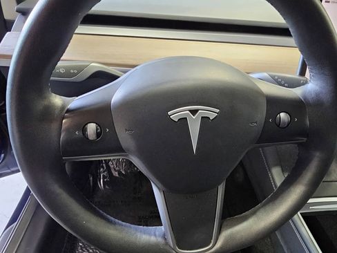 Used 2023 Tesla Model 3 Standard Range RWD image 15