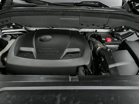 Used 2017 Volvo XC90 T6 Inscription w/ Vision Package image 14