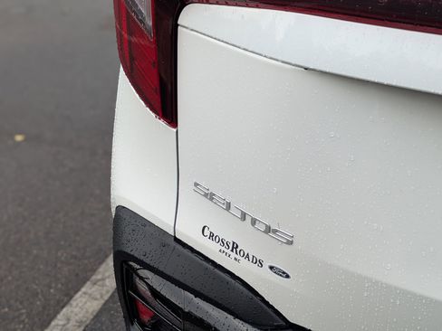 Used 2026 Kia Seltos S FWD image 34