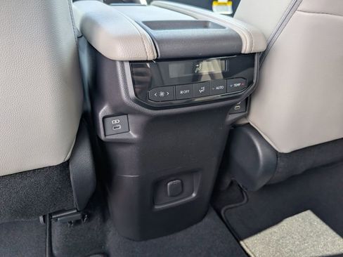 New 2026 Toyota Grand Highlander XLE image 27